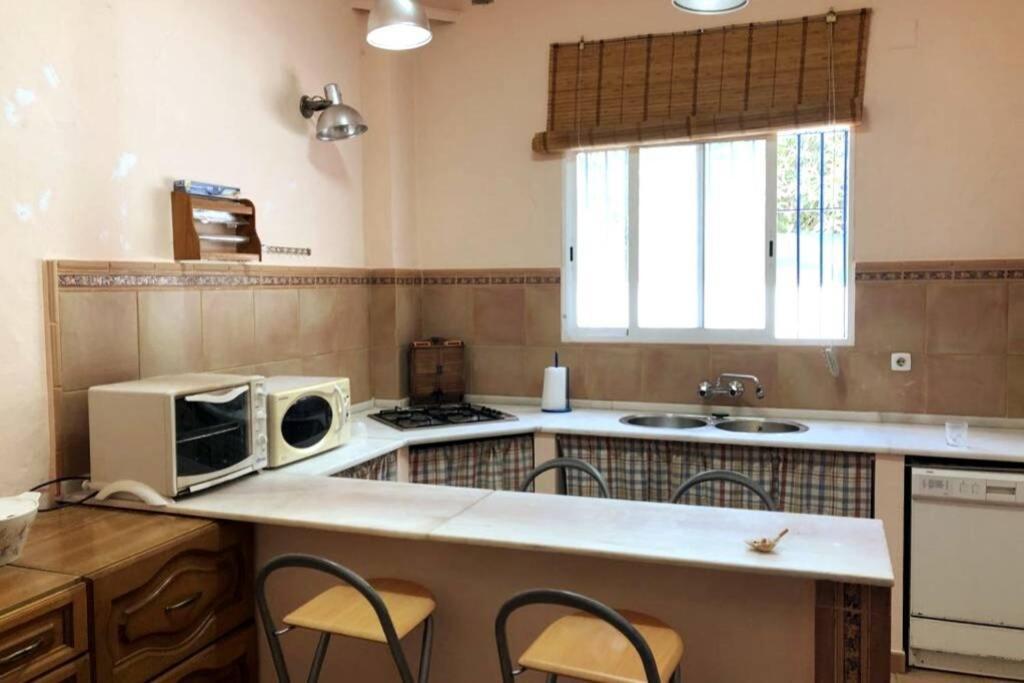 Sagrado Corazon - Chalet Con Piscina, A 25M Playa Sanlúcar de Barrameda Buitenkant foto